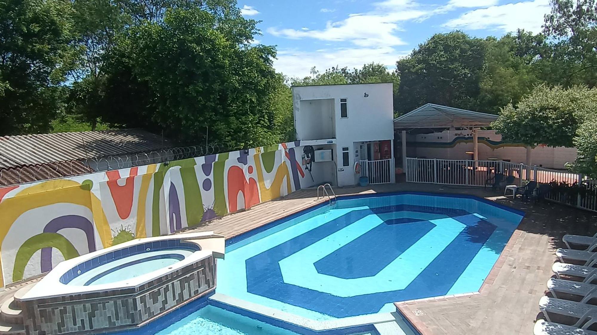 Villa Alejandra 히라르도트 외부 사진