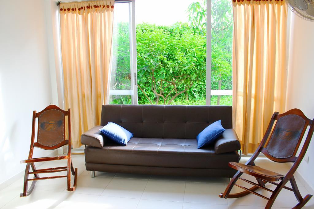 Villa Alejandra 히라르도트 외부 사진